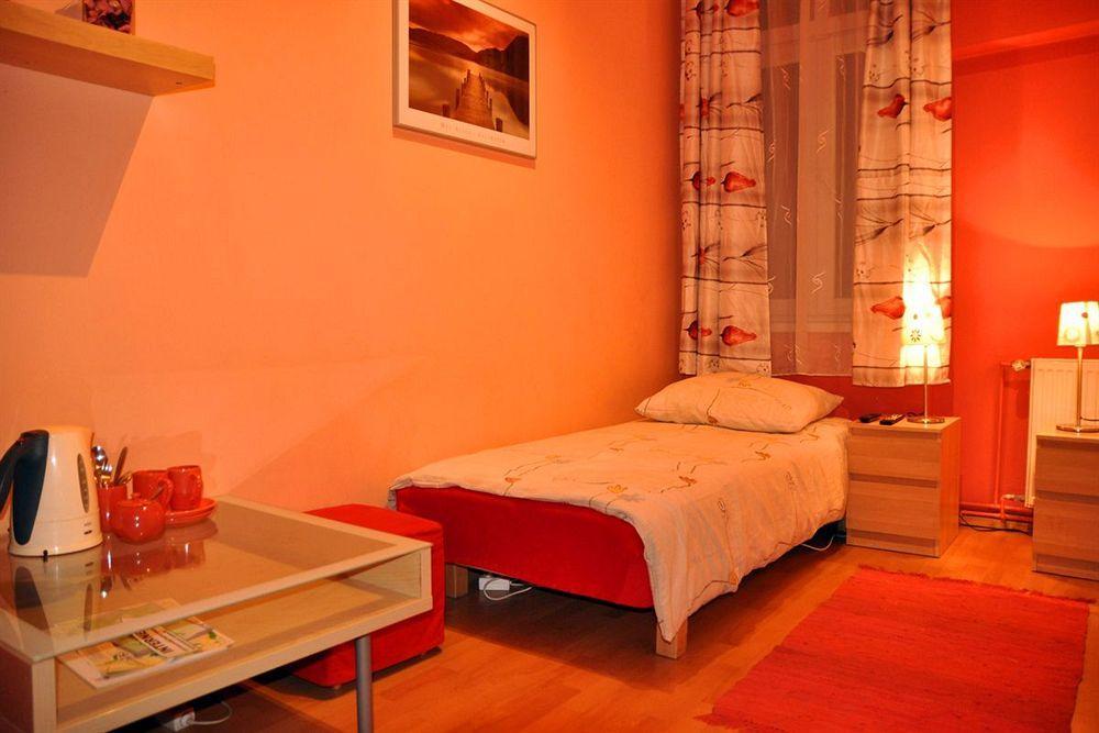 קרקוב Rainbow Apartments 3 מראה חיצוני תמונה