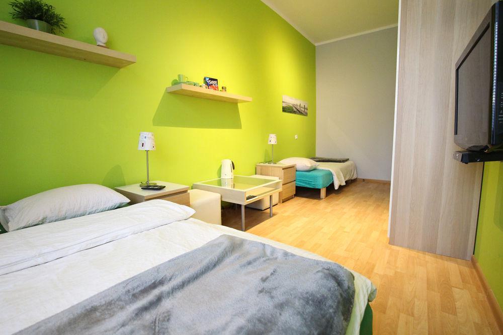 קרקוב Rainbow Apartments 3 מראה חיצוני תמונה