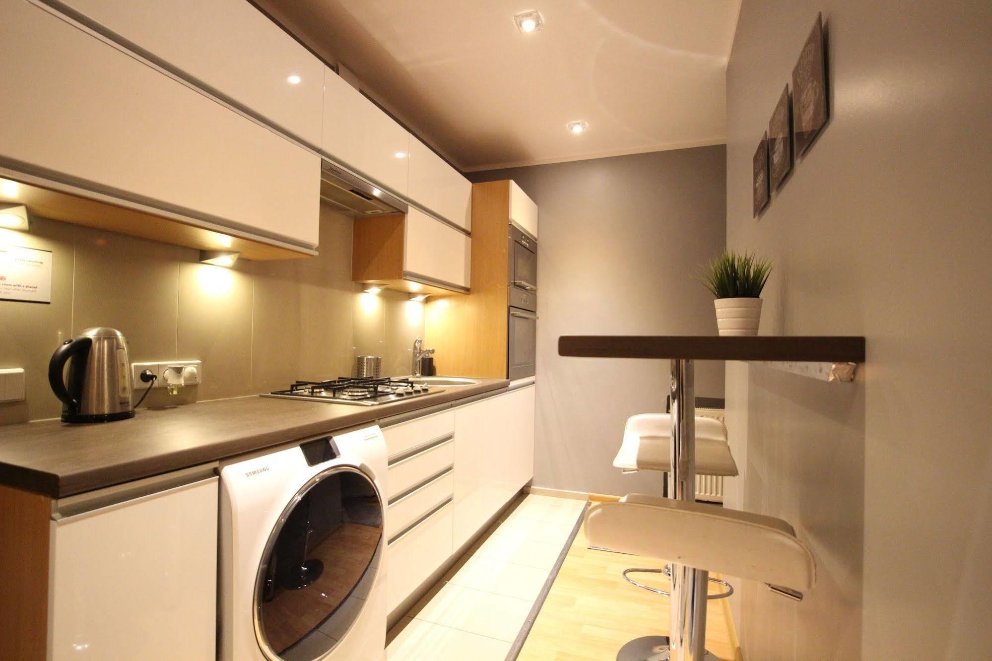 קרקוב Rainbow Apartments 3 מראה חיצוני תמונה