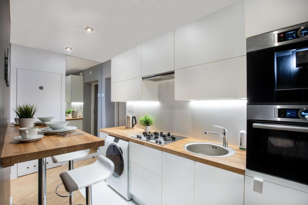 קרקוב Rainbow Apartments 3 מראה חיצוני תמונה